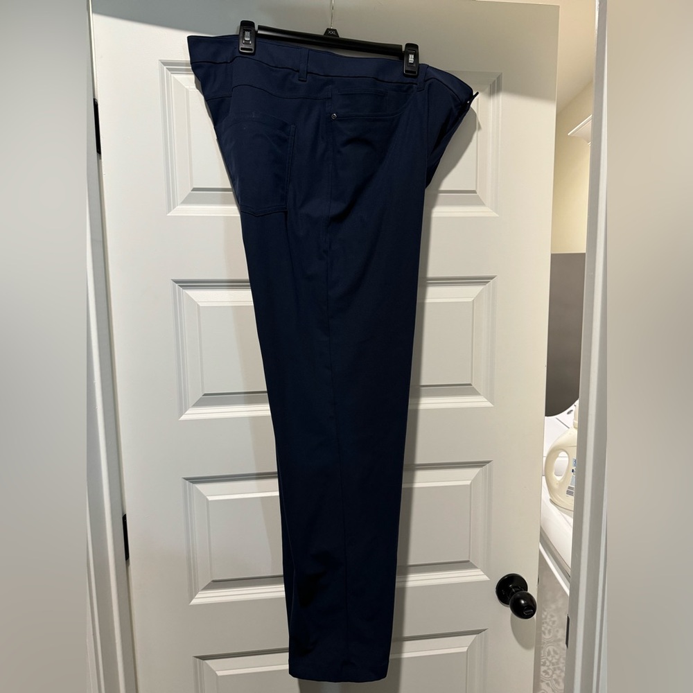 Lululemon ABC Classic pant 38W 34L